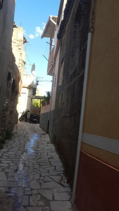 Appartamenti Bella Vista Furci Siculo Exterior foto